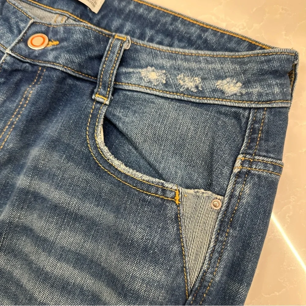 Zara Distressed Straight Leg Jeans. Size: 6 Women’s - Picture 6 of 16